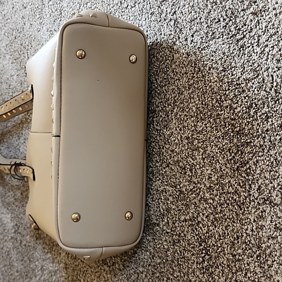 Purse - Picture 3 of 6